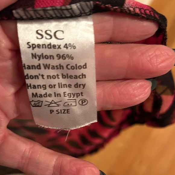 Pink and Black Leopard Print Sheer Vest Southern Charm. Plus size - Picture 4 of 4